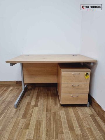 Nova Oak Desk with 3-Drawer Pedestal (120cm x 80cm)