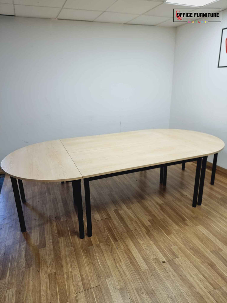 Maple Meeting Room Table Set