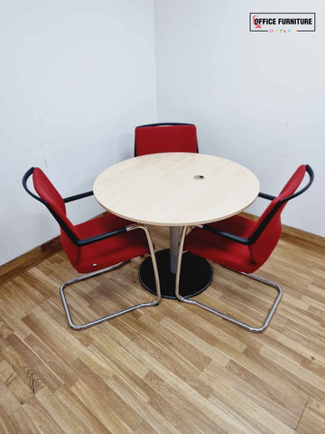 Round Three Seater Maple Meeting Table With Chairs (100cm)