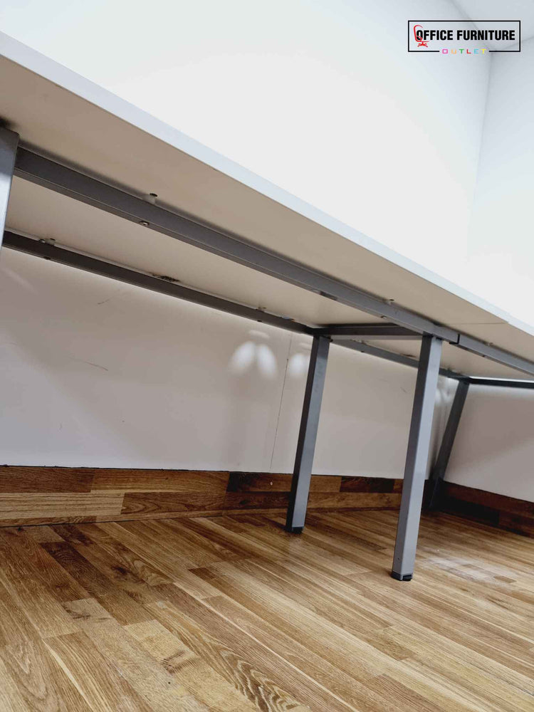 Two-Person Bench Desk (240cm x 80cm)