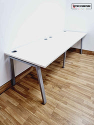 Two-Person Bench Desk (240cm x 80cm)