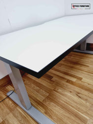 Electric Height Adjustable White Desk (160cm X 80cm)